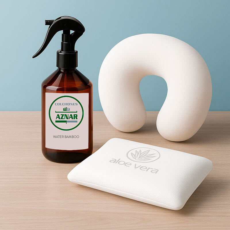 KIT DE VIAJE  (collarin+Almohada viaje+Spray)